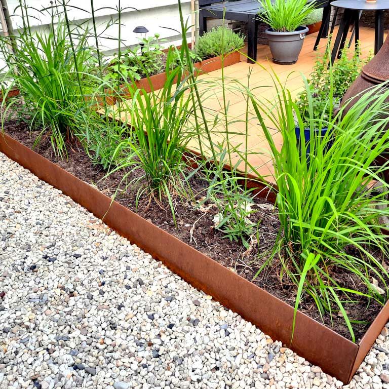 Obrubník zploštělý z cortenové oceli 23 cm (délka 240 cm)