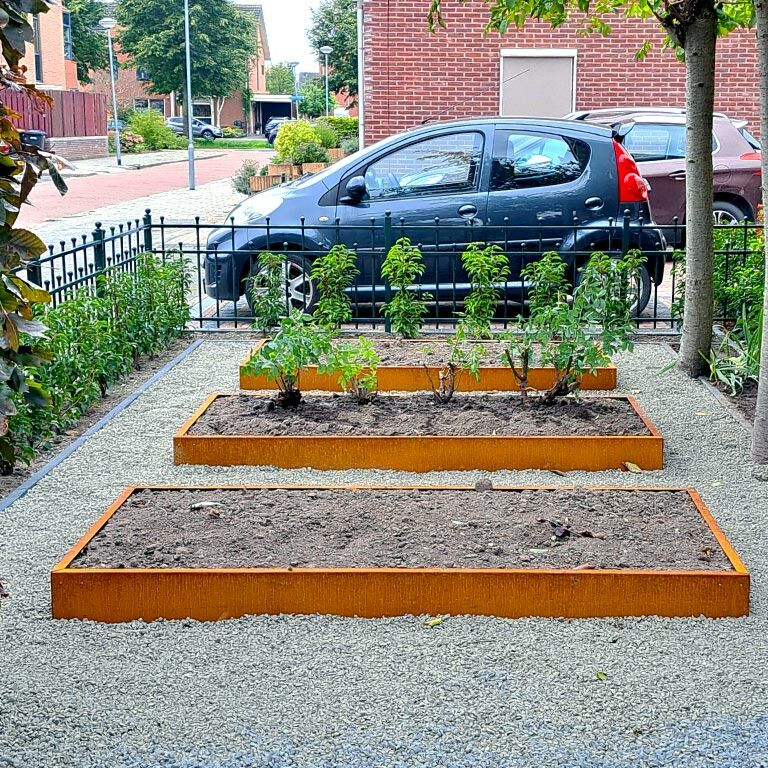 Obrubník úhlový z cortenové oceli 22 cm (délka 240 cm)