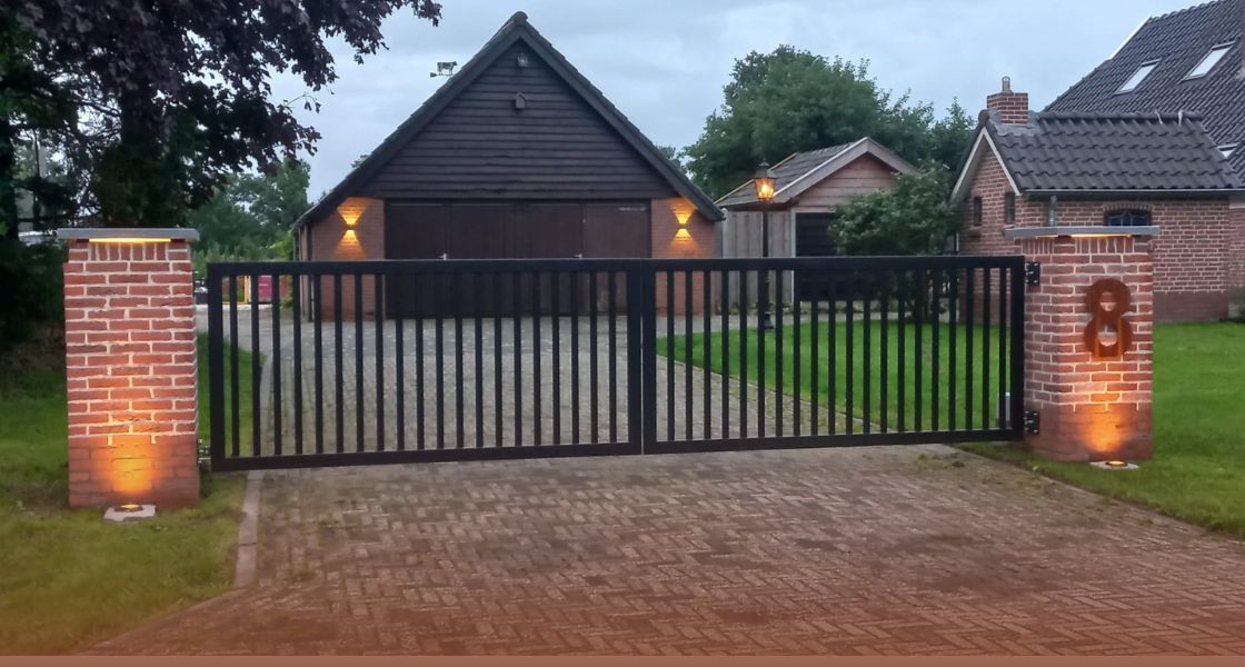 Jak zavěsit ocelové číslo domu?